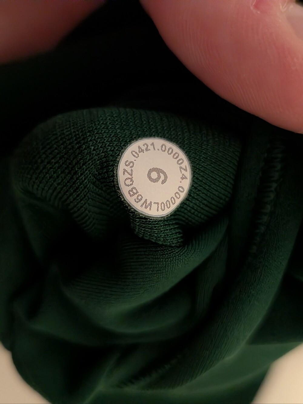 Lululemon Align HR Crop 23" 7/8 — Size 6 — Dark/Forest Green — Nulu - Picture 6 of 6